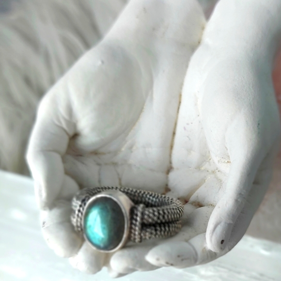 Labradorite Oxidized Rope Ring, High Quality 925 Silver - Picture 2 of 9